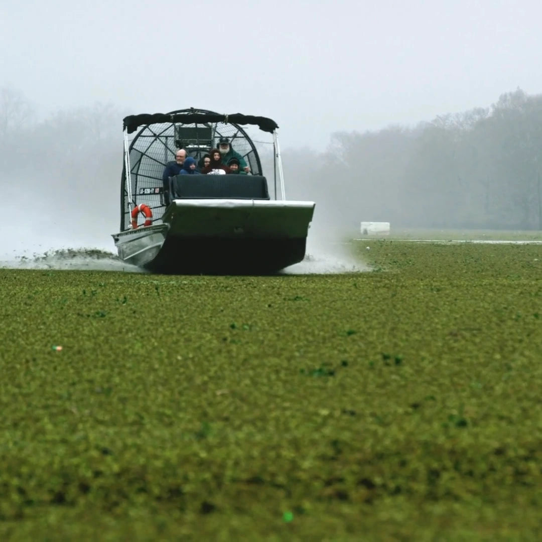 Reach International Outfitters