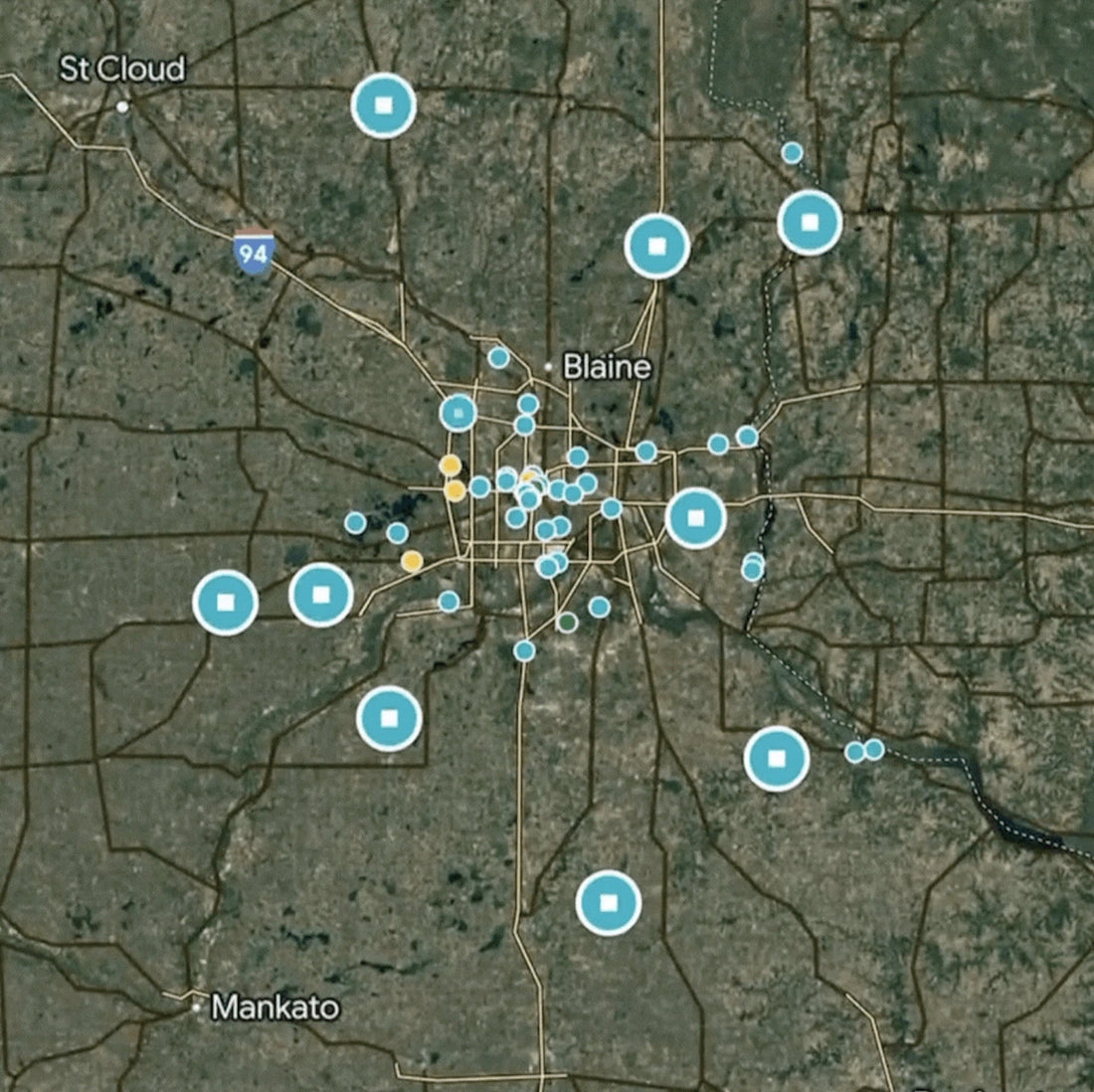 Reach International Outfitters