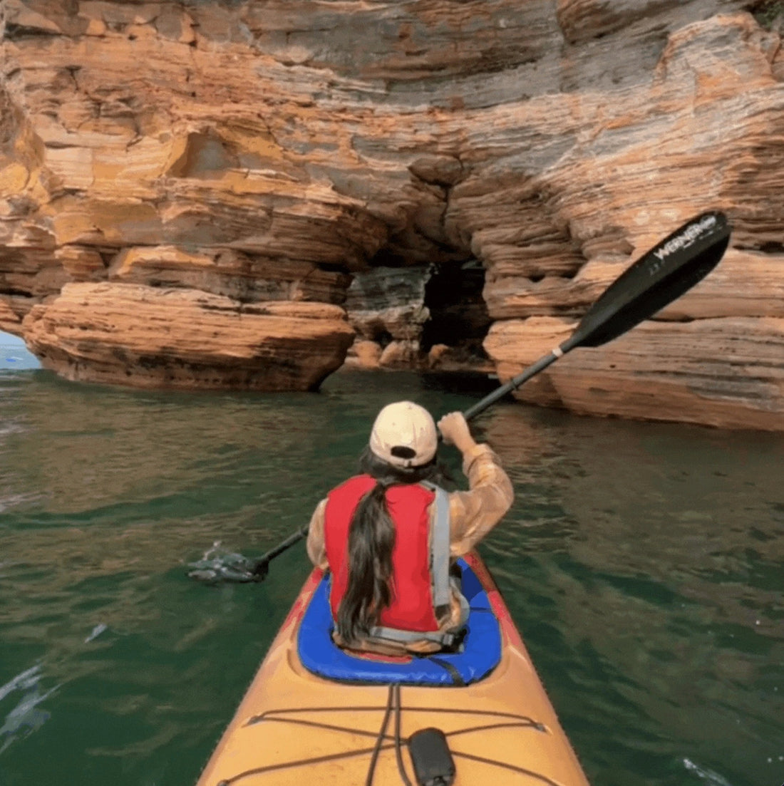 Reach International Outfitters