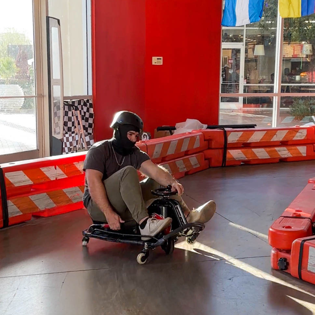 Reach International Outfitters