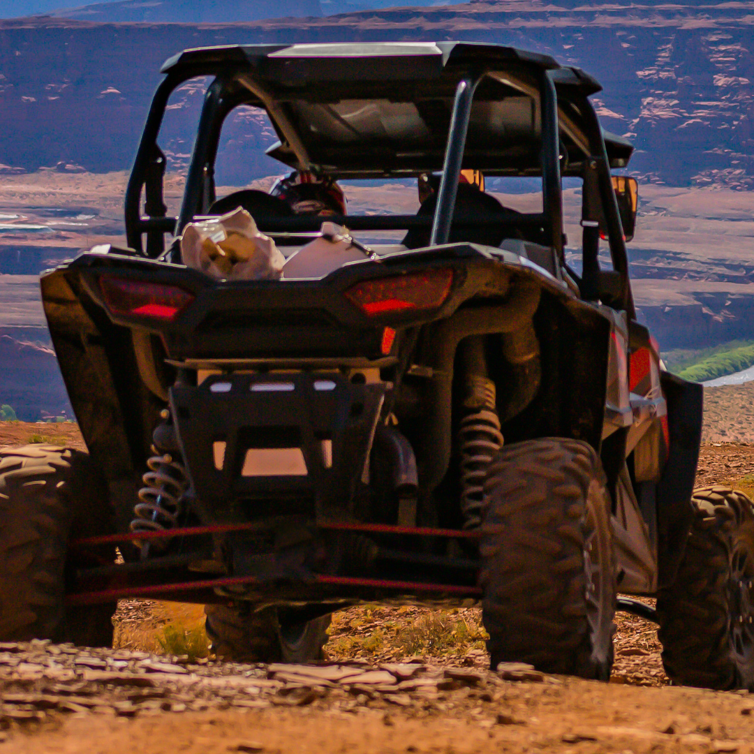 Reach International Outfitters